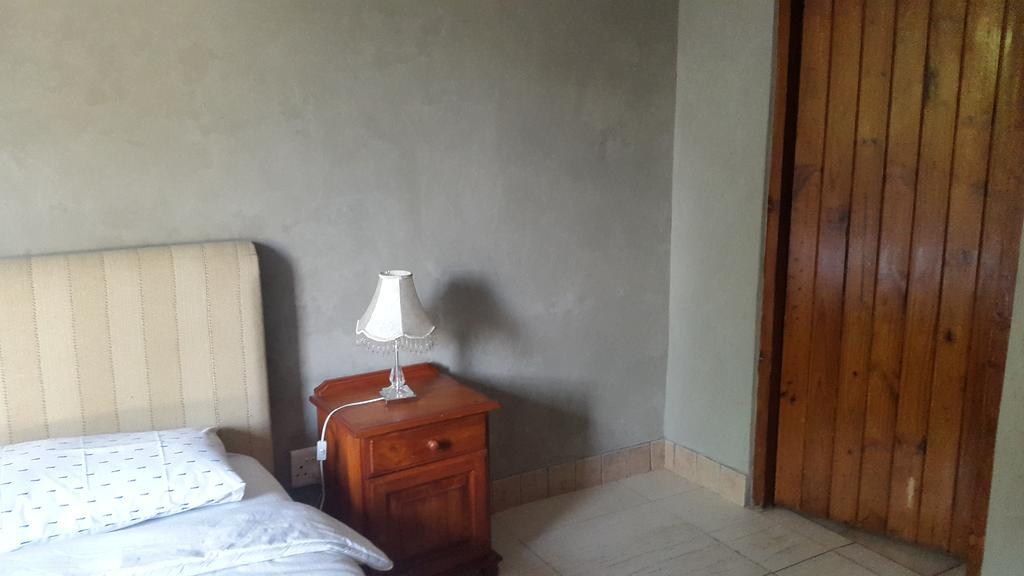 Rosebank Lodge & Backpacker Johannesburg Exterior foto